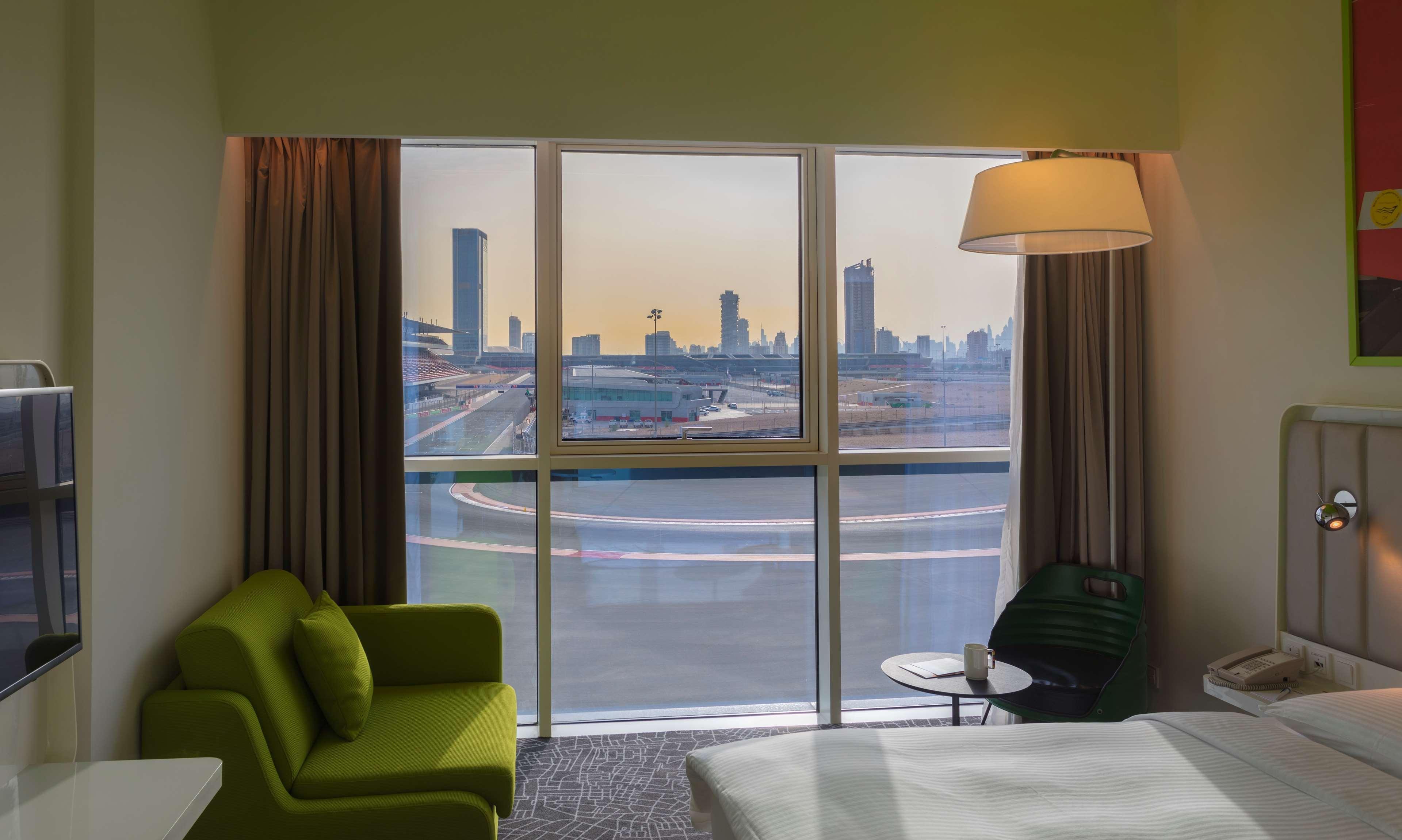 Park Inn By Radisson Dubai Motor City Zewnętrze zdjęcie